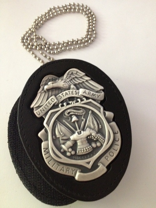 ARMY MP BADGE HOLDER & CHAIN FOR NECK - FLAT BACKING